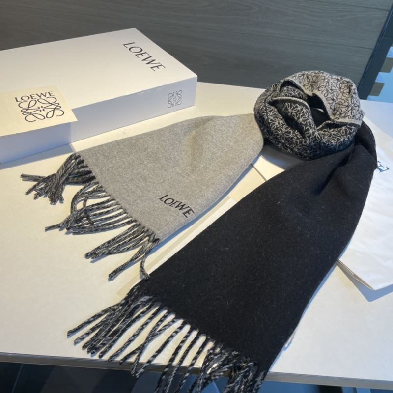 Loewe Scarf